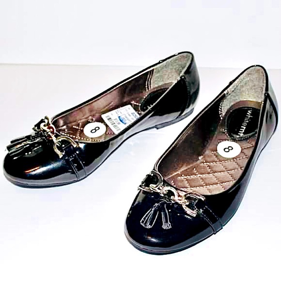 White Mountain Shoes White Mountain Black Leather Flats W Buckle